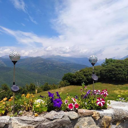 Massia Gasset Bed & Breakfast Senterada ภายนอก รูปภาพ