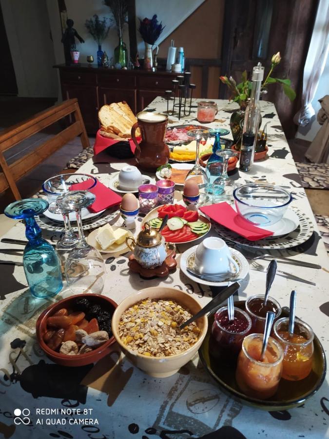 Massia Gasset Bed & Breakfast Senterada ภายนอก รูปภาพ